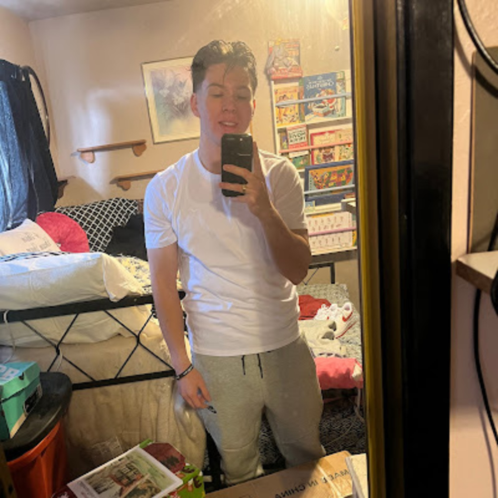 Meet your Posher, Christian